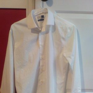 White Dress Shirt Wrinkle Resistant 14-14.5 34.5